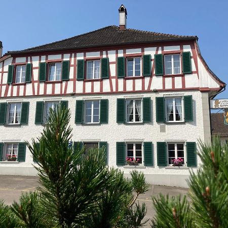 Gasthaus Zum Loewen Neftenbach Exterior foto